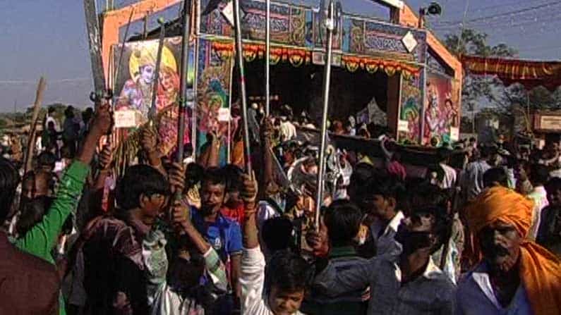 ಧಾರವಾಡ: ಮುಳಮುತ್ತಲ ಕಾಮಣ್ಣ ಹಬ್ಬದ ಮೇಲೂ ಕೊರೊನಾ ಕರಾಳ ಛಾಯೆ; ಹಬ್ಬದ ವಿಶೇಷತೆ ಇಲ್ಲಿದೆ.. ಧಾರವಾಡ: ಮುಳಮುತ್ತಲ ಕಾಮಣ್ಣ ಹಬ್ಬದ ಮೇಲೂ ಕೊರೊನಾ ಕರಾಳ ಛಾಯೆ; ಹಬ್ಬದ ವಿಶೇಷತೆ ಇಲ್ಲಿದೆ..