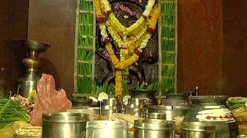 ವಿಜಯಪುರ ಜಿಲ್ಲೆಯಲ್ಲಿ ಪ್ರತಿ ವರ್ಷ ನಡೆಯುವ ಖಾರ ಕಟಾಂಬಲಿ ಆಚರಣೆ; ಗ್ರಾಮಸ್ಥರ ಸಾಮರಸ್ಯದ ಸಂಕೇತ