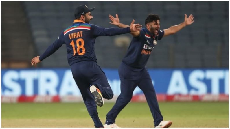 India vs England: ಸರಣಿ ಗೆದ್ದ ಕೊಹ್ಲಿ ಫುಲ್ ಗರಂ! ಶಾರ್ದೂಲ್​- ಭುವನೇಶ್ವರ್​ಗಾದ ಅನ್ಯಾಯಕ್ಕೆ ವಿರಾಟ್​ ಕೆಂಡ ಕೆಂಡ!