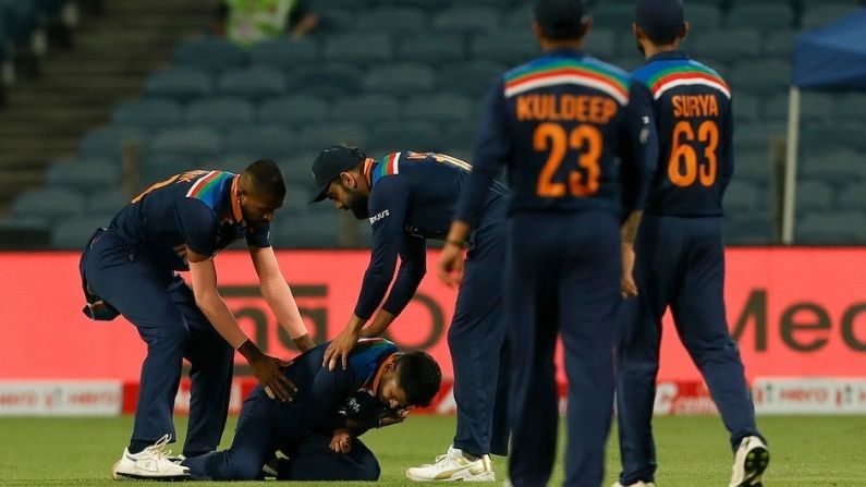 India vs England: ಮೊದಲ ಏಕದಿನ ಪಂದ್ಯದಲ್ಲಿ ರೋಹಿತ್- ಶ್ರೇಯಸ್ ಇಂಜುರಿ! ಅಯ್ಯರ್ ಐಪಿಎಲ್ ಆಡುವುದು ಡೌಟ್? India vs England: ಮೊದಲ ಏಕದಿನ ಪಂದ್ಯದಲ್ಲಿ ರೋಹಿತ್- ಶ್ರೇಯಸ್ ಇಂಜುರಿ! ಅಯ್ಯರ್ ಐಪಿಎಲ್ ಆಡುವುದು ಡೌಟ್?