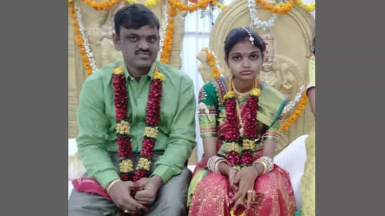 ನೇಣು ಬಿಗಿದು ಆತ್ಮಹತ್ಯೆ ಮಾಡಿಕೊಂಡ ನವ ವಿವಾಹಿತೆ; ನದಿಯಲ್ಲಿ ಈಜಲು ಹೋಗಿದ್ದ ಬಾಲಕ ನೀರುಪಾಲು ನೇಣು ಬಿಗಿದು ಆತ್ಮಹತ್ಯೆ ಮಾಡಿಕೊಂಡ ನವ ವಿವಾಹಿತೆ; ನದಿಯಲ್ಲಿ ಈಜಲು ಹೋಗಿದ್ದ ಬಾಲಕ ನೀರುಪಾಲು