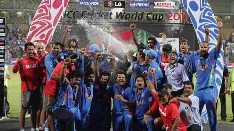 2011 Cricket World Cup: ಭಾರತ ವಿಶ್ವಕಪ್​ ಗೆದ್ದು ಇಂದಿಗೆ 10 ವರ್ಷ.. ಒಬ್ಬ ಕ್ಯಾನ್ಸರ್​ ಪೀಡಿತ, ಒಬ್ಬ ಶತಕ ವಂಚಿತ, ಒಬ್ಬ ಸಮರ್ಥ ನಾಯಕನ ಆಟವನ್ನು ನಾವ್ಯಾರು ಮರೆಯುವಂತಿಲ್ಲ!