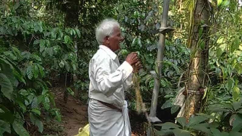 ದುಡಿದ ಹಣ ಸೇನೆಗೆ ಜಮಾ; ಇಂದಿಗೂ ಲಾಲ್ ಬಹದ್ದೂರ್ ಶಾಸ್ತ್ರಿ ಆದರ್ಶ ಪಾಲಿಸುತ್ತಿರುವ ಮೂಡಿಗೆರೆ ಹಿರಿಯ