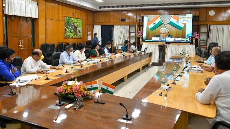 ಮತ್ತೆ ಲಾಕ್ಡೌನ್ ಮಾಡೋದಾದ್ರೆ ಮಾಡಿ ಎಂದ ರಾಜ್ಯಪಾಲರು; ಸಚಿವರ ಜತೆ ಚರ್ಚೆ ಮಾಡ್ತೇವೆ ಎಂದ ಸಿಎಂ ಯಡಿಯೂರಪ್ಪ ಮತ್ತೆ ಲಾಕ್ಡೌನ್ ಮಾಡೋದಾದ್ರೆ ಮಾಡಿ ಎಂದ ರಾಜ್ಯಪಾಲರು; ಸಚಿವರ ಜತೆ ಚರ್ಚೆ ಮಾಡ್ತೇವೆ ಎಂದ ಸಿಎಂ ಯಡಿಯೂರಪ್ಪ