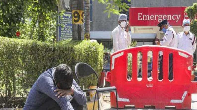 Oxygen Shortage: ಹರ್ಯಾಣದ ಆಸ್ಪತ್ರೆಯಲ್ಲಿ ವೈದ್ಯಕೀಯ ಆಮ್ಲಜನಕ ಸಿಗದೆ 5 ರೋಗಿಗಳು ಸಾವು Oxygen Shortage: ಹರ್ಯಾಣದ ಆಸ್ಪತ್ರೆಯಲ್ಲಿ ವೈದ್ಯಕೀಯ ಆಮ್ಲಜನಕ ಸಿಗದೆ 5 ರೋಗಿಗಳು ಸಾವು