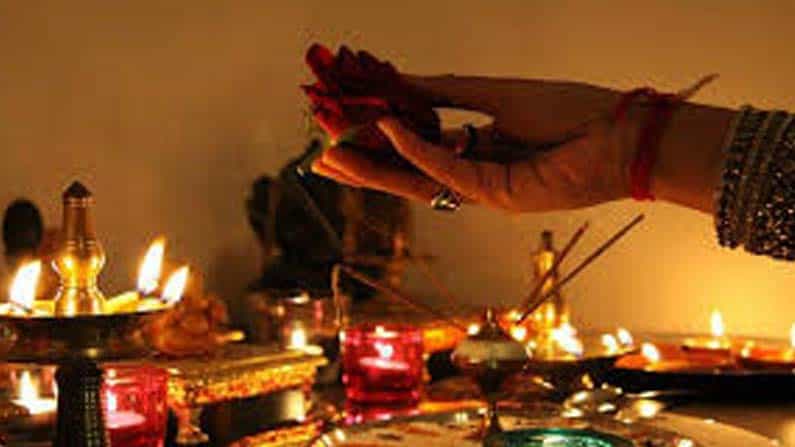 ಸೆಪ್ಟೆಂಬರ್ ತಿಂಗಳ ಹಬ್ಬದ ಕ್ಯಾಲೆಂಡರ್; ಈ ತಿಂಗಳು ಬರುವ ಹಬ್ಬದ ಪಟ್ಟಿ ಇಲ್ಲಿದೆ ಸೆಪ್ಟೆಂಬರ್ ತಿಂಗಳ ಹಬ್ಬದ ಕ್ಯಾಲೆಂಡರ್; ಈ ತಿಂಗಳು ಬರುವ ಹಬ್ಬದ ಪಟ್ಟಿ ಇಲ್ಲಿದೆ