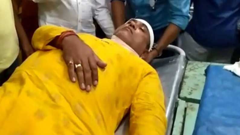 West Bengal Assembly Elections 2021: ಪಶ್ಚಿಮ ಬಂಗಾಳದಲ್ಲಿ ದುಷ್ಕರ್ಮಿಗಳಿಂದ ಬಿಜೆಪಿ ಅಭ್ಯರ್ಥಿಗೆ ಗುಂಡು West Bengal Assembly Elections 2021: ಪಶ್ಚಿಮ ಬಂಗಾಳದಲ್ಲಿ ದುಷ್ಕರ್ಮಿಗಳಿಂದ ಬಿಜೆಪಿ ಅಭ್ಯರ್ಥಿಗೆ ಗುಂಡು