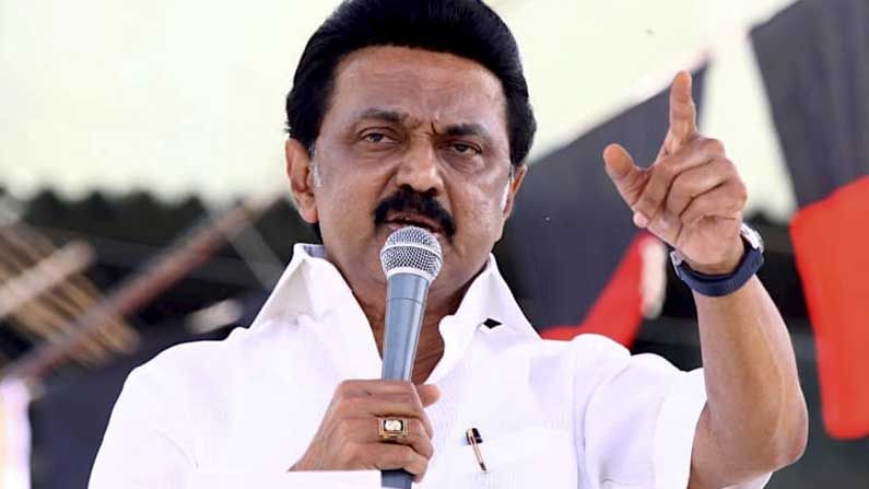 Tamil Nadu: ಡಿಎಂಕೆ ಅಧ್ಯಕ್ಷ ಎಂ.ಕೆ ಸ್ಟಾಲಿನ್ ಅವರ ಅಳಿಯ ಶಬರೀಶನ್ ನಿವಾಸದ ಮೇಲೆ ಐಟಿ ದಾಳಿ Tamil Nadu: ಡಿಎಂಕೆ ಅಧ್ಯಕ್ಷ ಎಂ.ಕೆ ಸ್ಟಾಲಿನ್ ಅವರ ಅಳಿಯ ಶಬರೀಶನ್ ನಿವಾಸದ ಮೇಲೆ ಐಟಿ ದಾಳಿ