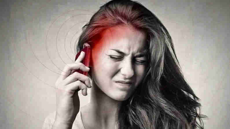 Mobile Phone Radiation: ಎಚ್ಚರ, ಈ ಸ್ಮಾರ್ಟ್​ಫೋನ್​ಗಳು ಅತಿಹೆಚ್ಚು ರೇಡಿಯೇಷನ್​ ಹೊರ ಸೂಸುತ್ತವೆ