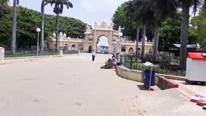ನೈಟ್ ಕರ್ಫ್ಯೂ ಜಾರಿ; ಮೈಸೂರು ಪ್ರವಾಸಿ ತಾಣಗಳು ಜನರಿಲ್ಲದೆ ಖಾಲಿ ಖಾಲಿ
