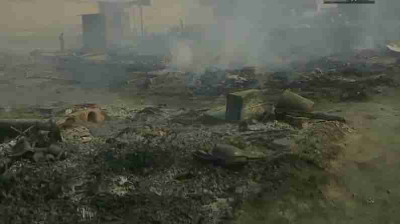 ನೋಯ್ಡಾ ಕೊಳೆಗೇರಿಯಲ್ಲಿ ಅಗ್ನಿ ಅವಘಡ: 100ಕ್ಕಿಂತಲೂ ಹೆಚ್ಚು ಗುಡಿಸಲು ಭಸ್ಮ; ಇಬ್ಬರು ಮಕ್ಕಳು ಸಜೀವ ದಹನ