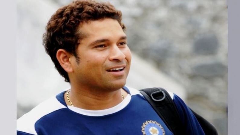 ಸಚಿನ್ ತೆಂಡೂಲ್ಕರ್ಗೆ ಇಂದು 48ರ ವಸಂತ! ಎಂದೂ ಮುರಿಯದ ಸಾಧನೆಗಳ ಕಿರುಪರಿಚಯ ತೆಂಡೂಲ್ಕರ್ ಅಭಿಮಾನಿಗಳಿಗಾಗಿ ಸಚಿನ್ ತೆಂಡೂಲ್ಕರ್ಗೆ ಇಂದು 48ರ ವಸಂತ! ಎಂದೂ ಮುರಿಯದ ಸಾಧನೆಗಳ ಕಿರುಪರಿಚಯ ತೆಂಡೂಲ್ಕರ್ ಅಭಿಮಾನಿಗಳಿಗಾಗಿ