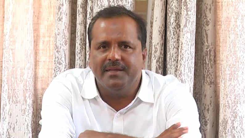 ಮಂಗಳೂರು ಜೈಲಿನಲ್ಲಿ ಹಿಂದೂ-ಮುಸ್ಲಿಂ ಕೈದಿಗಳಿಗೆ ಪ್ರತ್ಯೇಕ ಸೆಲ್ ಯಾಕೆ? ಒಟ್ಟಿಗೆ ಹಾಕಿ, ಹೊಡೆದುಕೊಂಡು ಸಾಯಲಿ- ಖಾದರ್ ಸಲಹೆ