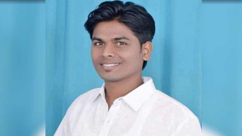 ಕೊರೊನಾ ಸೋಂಕಿಗೆ 30 ವರ್ಷದ ತಾಲೂಕು ಪಂಚಾಯತ್ ಸದಸ್ಯ ಬಲಿ ಕೊರೊನಾ ಸೋಂಕಿಗೆ 30 ವರ್ಷದ ತಾಲೂಕು ಪಂಚಾಯತ್ ಸದಸ್ಯ ಬಲಿ