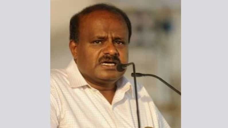 ಜಿಂದಾಲ್ಗೆ 3667 ಎಕರೆ ಭೂಮಿ ಕದ್ದುಮುಚ್ಚಿ ಮಾರುವುದು ಬಿಜೆಪಿ ಸಂಸ್ಕೃತಿನಾ? ರಾಜ್ಯ ಸರ್ಕಾರಕ್ಕೆ ಮಾಜಿ ಸಿಎಂ ಕುಮಾರಸ್ವಾಮಿ ಪ್ರಶ್ನೆ ಜಿಂದಾಲ್ಗೆ 3667 ಎಕರೆ ಭೂಮಿ ಕದ್ದುಮುಚ್ಚಿ ಮಾರುವುದು ಬಿಜೆಪಿ ಸಂಸ್ಕೃತಿನಾ? ರಾಜ್ಯ ಸರ್ಕಾರಕ್ಕೆ ಮಾಜಿ ಸಿಎಂ ಕುಮಾರಸ್ವಾಮಿ ಪ್ರಶ್ನೆ