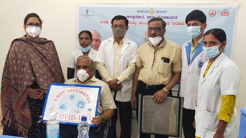 ವಯಸ್ಕರು ಲಸಿಕೆ ಹಾಕಿಸಿಕೊಳ್ಳುವಂತೆ ಪ್ರೋತ್ಸಾಹಿಸಲು ಕಲಬುರಗಿ ಜಿಲ್ಲಾಡಳಿತದಿಂದ ವಿನೂತನ ಅಭಿಯಾನ ವಯಸ್ಕರು ಲಸಿಕೆ ಹಾಕಿಸಿಕೊಳ್ಳುವಂತೆ ಪ್ರೋತ್ಸಾಹಿಸಲು ಕಲಬುರಗಿ ಜಿಲ್ಲಾಡಳಿತದಿಂದ ವಿನೂತನ ಅಭಿಯಾನ