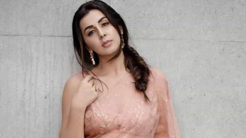 ನಿಖಿಲ್ ನನಗೆ ಮೋಸ ಮಾಡಿದ್ದಾನೆ; ಪೊಲೀಸ್ ಠಾಣೆ ಮೆಟ್ಟಿಲೇರಿದ ನಿಕ್ಕಿ ಗಲ್ರಾನಿ ನಿಖಿಲ್ ನನಗೆ ಮೋಸ ಮಾಡಿದ್ದಾನೆ; ಪೊಲೀಸ್ ಠಾಣೆ ಮೆಟ್ಟಿಲೇರಿದ ನಿಕ್ಕಿ ಗಲ್ರಾನಿ