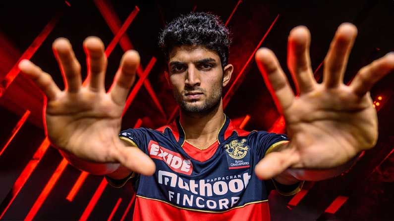 IPL 2021: 49ಬಾಲ್ಗಳಲ್ಲಿ 104ರನ್! ದೇಸಿ ಕ್ರಿಕೆಟ್ನಲ್ಲಿ ರನ್ ಮಳೆ ಹರಿಸಿರುವ ರಜತ್ಗೆ ಆರ್ಸಿಬಿ ತಂಡದಲ್ಲಿ ಸಿಗುತ್ತಾ ಅವಕಾಶ? IPL 2021: 49ಬಾಲ್ಗಳಲ್ಲಿ 104ರನ್! ದೇಸಿ ಕ್ರಿಕೆಟ್ನಲ್ಲಿ ರನ್ ಮಳೆ ಹರಿಸಿರುವ ರಜತ್ಗೆ ಆರ್ಸಿಬಿ ತಂಡದಲ್ಲಿ ಸಿಗುತ್ತಾ ಅವಕಾಶ?