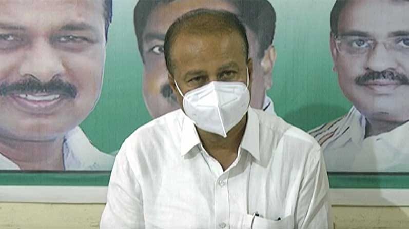 ಚಾಮರಾಜನಗರ ಆಕ್ಸಿಜನ್ ದುರಂತ ಪ್ರಕರಣ; 24 ಕುಟುಂಬಗಳಿಗೆ ಪರಿಹಾರ, ರಾಜ್ಯ ಸರ್ಕಾರದ ಈ ಕ್ರಮ ಸರಿಯಲ್ಲ ಎಂದು ಆರ್.ಧ್ರುವನಾರಾಯಣ ಚಾಮರಾಜನಗರ ಆಕ್ಸಿಜನ್ ದುರಂತ ಪ್ರಕರಣ; 24 ಕುಟುಂಬಗಳಿಗೆ ಪರಿಹಾರ, ರಾಜ್ಯ ಸರ್ಕಾರದ ಈ ಕ್ರಮ ಸರಿಯಲ್ಲ ಎಂದು ಆರ್.ಧ್ರುವನಾರಾಯಣ