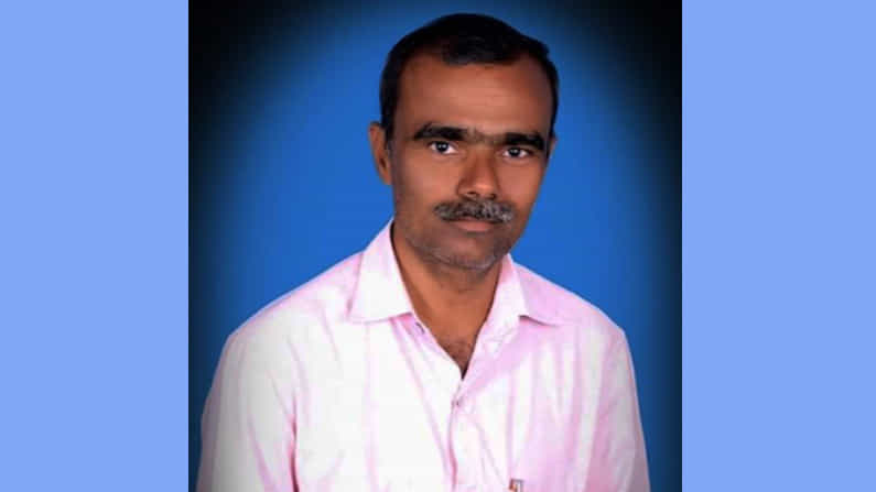 ಕೊವಿಡ್ ಭಯ; ದಾವಣಗೆರೆಯಲ್ಲಿ ರೈಲಿಗೆ ತಲೆಕೊಟ್ಟ ಪತ್ರಕರ್ತ ಕೊವಿಡ್ ಭಯ; ದಾವಣಗೆರೆಯಲ್ಲಿ ರೈಲಿಗೆ ತಲೆಕೊಟ್ಟ ಪತ್ರಕರ್ತ