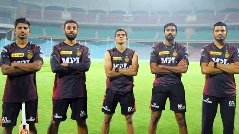 KKR vs RCB: ಕೆಕೆಆರ್ ಆಟಗಾರರಿಗೆ ಕೊರೊನಾ, ಇಂದಿನ ಪಂದ್ಯ ರದ್ದು! ಬಯೋ ಬಬಲ್ನಲ್ಲಿದ್ದರೂ ಕೊರೊನಾ ತಗುಲಿದ್ದು ಹೇಗೆ? KKR vs RCB: ಕೆಕೆಆರ್ ಆಟಗಾರರಿಗೆ ಕೊರೊನಾ, ಇಂದಿನ ಪಂದ್ಯ ರದ್ದು! ಬಯೋ ಬಬಲ್ನಲ್ಲಿದ್ದರೂ ಕೊರೊನಾ ತಗುಲಿದ್ದು ಹೇಗೆ?