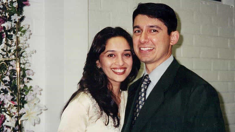 Happy Birthday Madhuri Dixit: ಮಾಧುರಿ ದೀಕ್ಷಿತ್ ಜತೆಗಿನ 22 ವರ್ಷ ಹಳೆಯ ಫೋಟೋ ಹಂಚಿಕೊಂಡ ಪತಿ ಶ್ರೀರಾಮ್ Happy Birthday Madhuri Dixit: ಮಾಧುರಿ ದೀಕ್ಷಿತ್ ಜತೆಗಿನ 22 ವರ್ಷ ಹಳೆಯ ಫೋಟೋ ಹಂಚಿಕೊಂಡ ಪತಿ ಶ್ರೀರಾಮ್