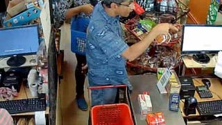 ಅಕಾಲಿಕ ಮಳೆಗೆ ತುತ್ತಾದ ವಿಜಯಪುರ ರೈತರ ಬೆಳೆ; ಕೈಕೊಟ್ಟ ಮಾರುಕಟ್ಟೆ, ಹಾಕಿದ ಬಂಡವಾಳ ಮಣ್ಣು ಪಾಲು