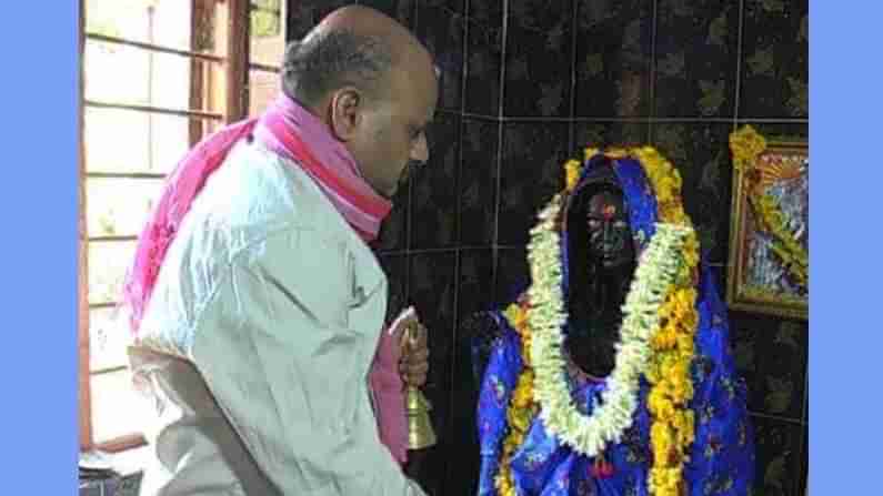 ಹಾವೇರಿಯಲ್ಲಿ ಹೆತ್ತವ್ವಳ ನೆನಪಿಗೊಂದು ದೇವಾಲಯ; ತಾಯಿಯ ಮೂರ್ತಿ ಇಟ್ಟು ಪೂಜೆ ಸಲ್ಲಿಸುತ್ತಿರುವ ಮಕ್ಕಳು