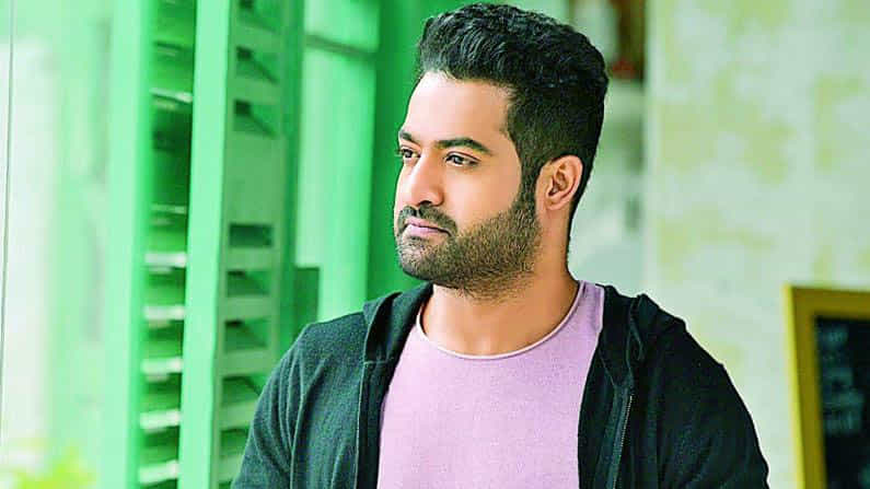 ಕೊರೊನಾ ಬಗ್ಗೆ ಕನ್ನಡದಲ್ಲೇ ಜಾಗೃತಿ ಮೂಡಿಸಿದ ಟಾಲಿವುಡ್ ಸ್ಟಾರ್ ಜೂ. ಎನ್ಟಿಆರ್ ಕೊರೊನಾ ಬಗ್ಗೆ ಕನ್ನಡದಲ್ಲೇ ಜಾಗೃತಿ ಮೂಡಿಸಿದ ಟಾಲಿವುಡ್ ಸ್ಟಾರ್ ಜೂ. ಎನ್ಟಿಆರ್