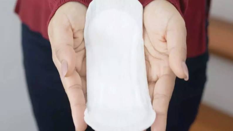 Menstrual Hygiene Day 2021: ಸ್ಯಾನಿಟರಿ ಪ್ಯಾಡ್​​ಗಳೆಷ್ಟು ಸುರಕ್ಷಿತ..? ಮುಟ್ಟಿನಲ್ಲಿ ಸ್ವಚ್ಛತೆ ನಿರ್ಲಕ್ಷ್ಯ ಮಾಡಿದರೆ ಕ್ಯಾನ್ಸರ್ ಅಪಾಯ!