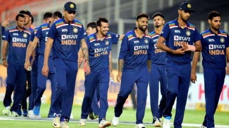 India vs Sri lanka: ಇಂದು ಲಂಕಾ ವಿರುದ್ಧ ಮೊದಲ ಏಕದಿನ: ಭಾರತ ಪರ ಪದಾರ್ಪಣೆ ಮಾಡಲಿದ್ದಾರೆ ಈ ಆಟಗಾರ?