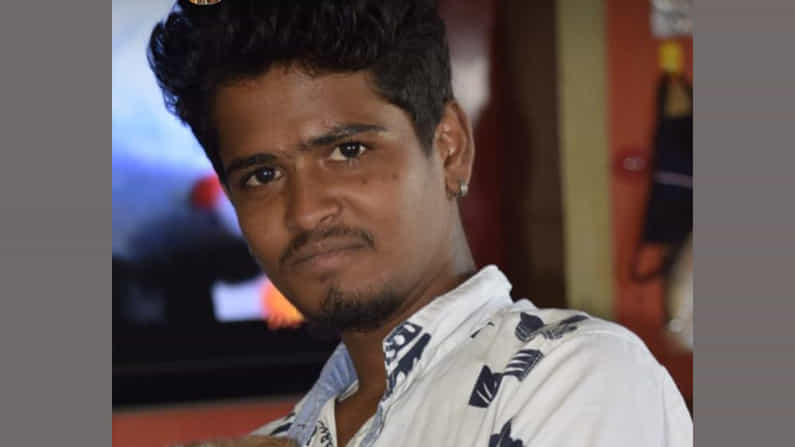 Dance Master Madhu Death: ಐಸಿಯು ಬೆಡ್ ಸಿಗದೆ ಬೆಂಗಳೂರಿನ ಕಿಮ್ಸ್ ಆಸ್ಪತ್ರೆಯಲ್ಲಿ 21 ವರ್ಷದ ಡ್ಯಾನ್ಸ್ ಮಾಸ್ಟರ್ ಸಾವು Dance Master Madhu Death: ಐಸಿಯು ಬೆಡ್ ಸಿಗದೆ ಬೆಂಗಳೂರಿನ ಕಿಮ್ಸ್ ಆಸ್ಪತ್ರೆಯಲ್ಲಿ 21 ವರ್ಷದ ಡ್ಯಾನ್ಸ್ ಮಾಸ್ಟರ್ ಸಾವು