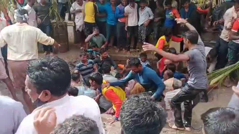ಓಕಳಿ ಆಡಿದ ಗದಗದ ಗ್ರಾಮ ಸೀಲ್ಡೌನ್; ಕೊವಿಡ್ ನಿಯಮ ಉಲ್ಲಂಘಿಸಿದ ದೇವಸ್ಥಾನ ಅರ್ಚಕರ ವಿರುದ್ಧ ಪ್ರಕರಣ ದಾಖಲು
