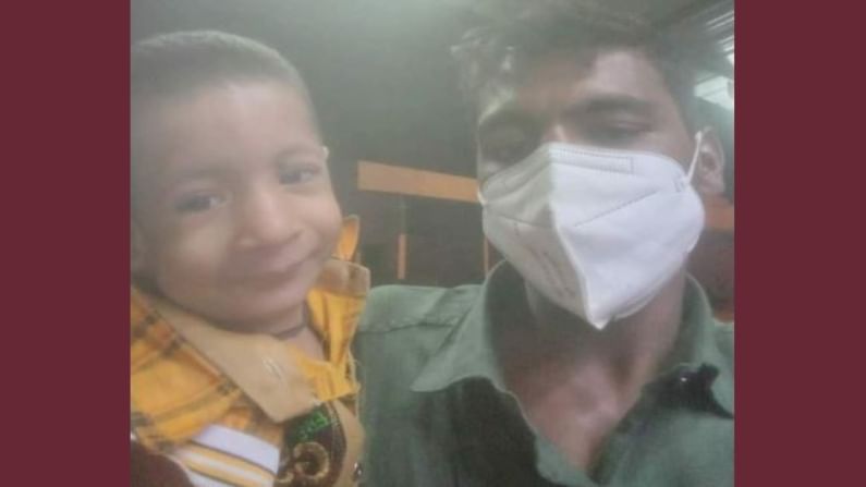 Ambulance Driver Mubarak exhibits Humanity in Distress in mysuru even as he loses son