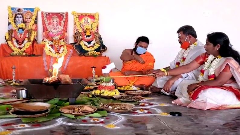 ನನ್ನ ಮೇಲೆ ಎಷ್ಟು ಕೇಸ್ ಹಾಕಿಸುತ್ತೀರಿ ಹಾಕಿ, ನಿಮಗೆ ತಾಕತ್ ಇದ್ರೆ ಪ್ರಕರಣ ದಾಖಲಿಸಿ: ಶಾಸಕ ರೇಣುಕಾಚಾರ್ಯ ಸವಾಲು ನನ್ನ ಮೇಲೆ ಎಷ್ಟು ಕೇಸ್ ಹಾಕಿಸುತ್ತೀರಿ ಹಾಕಿ, ನಿಮಗೆ ತಾಕತ್ ಇದ್ರೆ ಪ್ರಕರಣ ದಾಖಲಿಸಿ: ಶಾಸಕ ರೇಣುಕಾಚಾರ್ಯ ಸವಾಲು