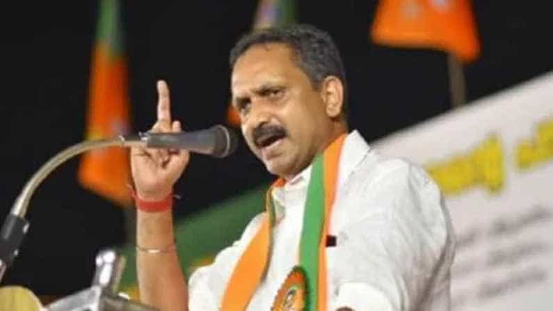 ಬಿಎಸ್ಪಿ ಅಭ್ಯರ್ಥಿಗೆ ಹಣದ ಆಮಿಷ ಒಡ್ಡಿದ ಆರೋಪ; ಕೇರಳ ಬಿಜೆಪಿ ಅಧ್ಯಕ್ಷನ ವಿರುದ್ಧ ಎಫ್ಐಆರ್ ಬಿಎಸ್ಪಿ ಅಭ್ಯರ್ಥಿಗೆ ಹಣದ ಆಮಿಷ ಒಡ್ಡಿದ ಆರೋಪ; ಕೇರಳ ಬಿಜೆಪಿ ಅಧ್ಯಕ್ಷನ ವಿರುದ್ಧ ಎಫ್ಐಆರ್