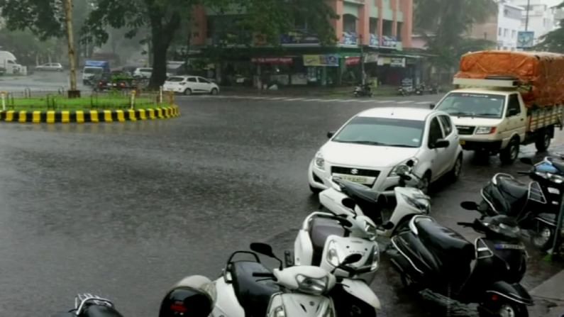 Karnataka Weather: ಕರಾವಳಿ-ಮಲೆನಾಡಿನಲ್ಲಿ ಮೂರು ದಿನ ಮುಂಗಾರು ಅಬ್ಬರ, ಉಡುಪಿ ಜಿಲ್ಲೆಯಲ್ಲಿ 20 ಸೆಂಮೀ ಮಳೆ ಸಾಧ್ಯತೆ