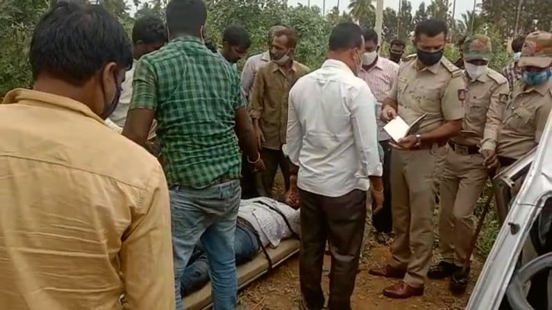 ಪಾದಚಾರಿಗೆ ಡಿಕ್ಕಿ ಹೊಡೆದು ಉರುಳಿಬಿದ್ದ ಓಮ್ನಿ ವ್ಯಾನ್; ಪಾದಚಾರಿ ಸ್ಥಳದಲ್ಲೇ ಸಾವು