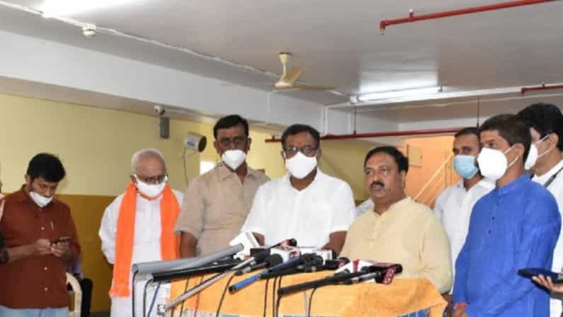 Yoga Day 2021: ಕರ್ನಾಟಕದ 311 ಮಂಡಲಗಳ 622 ಕಡೆ ಕೊವಿಡ್ ನಿಯಮ ಅನುಸರಿಸಿ ಯೋಗ ದಿನ ಆಚರಣೆ Yoga Day 2021: ಕರ್ನಾಟಕದ 311 ಮಂಡಲಗಳ 622 ಕಡೆ ಕೊವಿಡ್ ನಿಯಮ ಅನುಸರಿಸಿ ಯೋಗ ದಿನ ಆಚರಣೆ