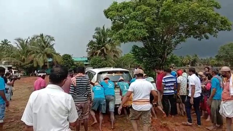 agriculture minister BC Patil car slides on mud road near udupi 4