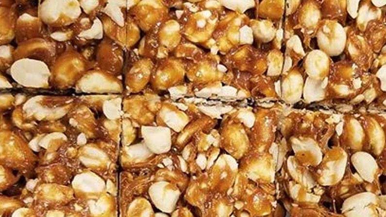 Peanut and Jaggery Benefits: ಶೇಂಗಾ ಚಿಕ್ಕಿ ತಿನ್ನಲು ಎಷ್ಟು ರುಚಿಯೋ ಆರೋಗ್ಯಕ್ಕೆ ಅಷ್ಟೇ ಪ್ರಯೋಜನವೂ ಇದೆ!