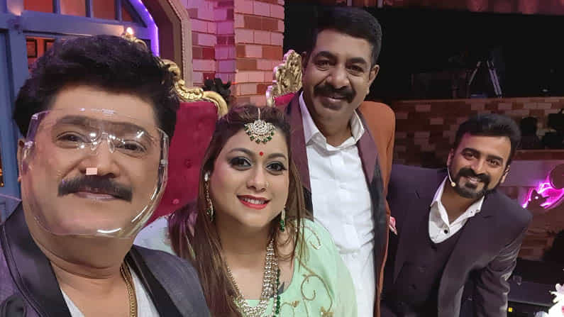 ‘ಇದು ಕೊನೆಯ ದಿನದ ಶೂಟಿಂಗ್’; ಕಾಮಿಡಿ ಕಿಲಾಡಿಗೆ ರಕ್ಷಿತಾ ಭಾವುಕ ವಿದಾಯ ‘ಇದು ಕೊನೆಯ ದಿನದ ಶೂಟಿಂಗ್’; ಕಾಮಿಡಿ ಕಿಲಾಡಿಗೆ ರಕ್ಷಿತಾ ಭಾವುಕ ವಿದಾಯ