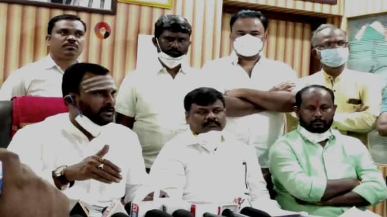 ತಾಕತ್ತಿದ್ರೆ ಮುಂದಿನ ಚುನಾವಣೆಯಲ್ಲಿ ನೀನೆ ನಿಲ್ಲು, ಆಗ ನನ್ನ ತಾಕತ್ತು ತೋರಿಸ್ತೀನಿ: ಹುನಗುಂದ ಬಿಜೆಪಿ ಶಾಸಕಗೆ ಕಾಶಪ್ಪನವರ ಸವಾಲ್ ತಾಕತ್ತಿದ್ರೆ ಮುಂದಿನ ಚುನಾವಣೆಯಲ್ಲಿ ನೀನೆ ನಿಲ್ಲು, ಆಗ ನನ್ನ ತಾಕತ್ತು ತೋರಿಸ್ತೀನಿ: ಹುನಗುಂದ ಬಿಜೆಪಿ ಶಾಸಕಗೆ ಕಾಶಪ್ಪನವರ ಸವಾಲ್