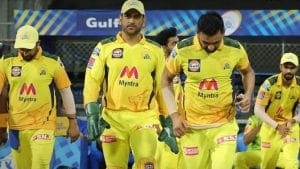 IPL 2021: ಧೋನಿ ಕಿರೀಟಕ್ಕೆ ಮತ್ತೊಂದು ಗರಿ; ಹೈದರಾಬಾದ್​ ವಿರುದ್ಧ ವಿಕೆಟ್ ಕೀಪಿಂಗ್​ನಲ್ಲಿ ಶತಕ ಬಾರಿಸಿದ ಮಹೀ