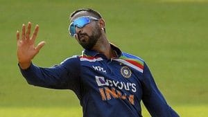 ಭಾರತ-ಶ್ರೀಲಂಕಾ, ವೆಸ್ಟ್ ಇಂಡೀಸ್-ಆಸ್ಟ್ರೇಲಿಯಾ ಮತ್ತು ಪಾಕಿಸ್ತಾನ; 2ವಾರಗಳಲ್ಲಿ 3 ಸರಣಿಗಳ ಮೇಲೆ ಕೊರೊನಾ  ವಕ್ರದೃಷ್ಠಿ