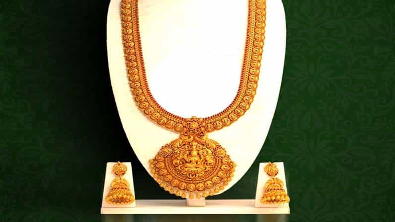 Gold Rate Today: ಬೆಂಗಳೂರಿನಲ್ಲಿ ಇಳಿಕೆಯಾದ ಚಿನ್ನ, ಬೆಳ್ಳಿ ದರ; ವಿವಿಧ ನಗರಗಳಲ್ಲಿ ಎಷ್ಟಿದೆ ರೇಟ್​?