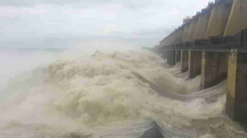 Karnataka Dams: ಜುಲೈ18 ರವರೆಗೂ ವರುಣನ ಆರ್ಭಟ, ಜಲಾಶಯಗಳತ್ತ ಹರಿದುಬರುತ್ತಿದೆ ಮಳೆ ನೀರು