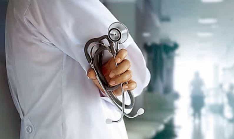 National Doctor's Day 2021: ಯುವ ವೈದ್ಯರೆಲ್ಲರೂ ಕೊರೊನಾ ಚಿಕಿತ್ಸೆಗೇ ಮೀಸಲು; ಮುಂದಿನ ದಿನಗಳಲ್ಲಿ ತಜ್ಞ ವೈದ್ಯರ ಕೊರತೆಯೇ ದೊಡ್ಡ ಸವಾಲಾಗಬಹುದು