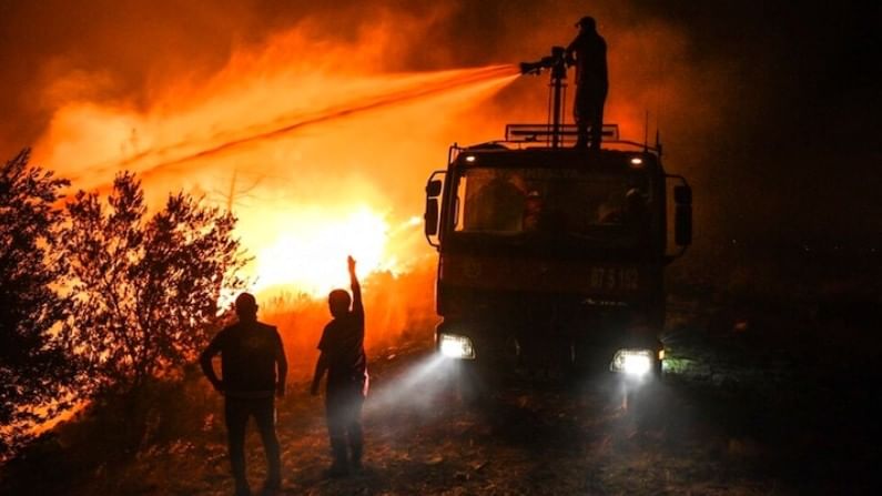 Turkey Wildfire: ಟರ್ಕಿಯಲ್ಲಿ ಭೀಕರ ಕಾಡ್ಗಿಚ್ಚು; ನಷ್ಟವನ್ನು ವಿವರಿಸುತ್ತಿವೆ ಹೃದಯ ವಿದ್ರಾವಕ ಚಿತ್ರಗಳು