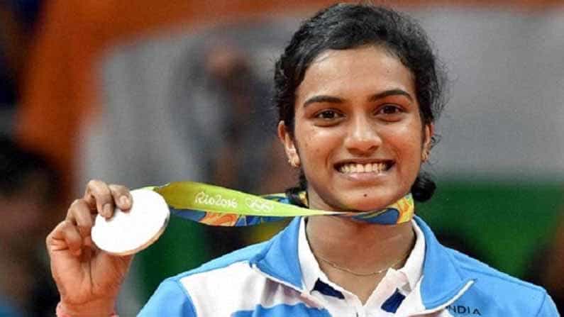 Tokyo Olympics 2020: ರಿಯೋ ಒಲಂಪಿಕ್ಸ್ನಲ್ಲಿ ಬೆಳ್ಳಿ ಪದಕಕ್ಕೆ ತೃಪ್ತರಾಗಿದ್ದ ಸಿಂಧೂ ಈ ಬಾರಿ ಚಿನ್ನದ ಬೇಟೆಯನ್ನು ರವಿವಾರದಿಂದ ಆರಂಭಿಸಲಿದ್ದಾರೆ
